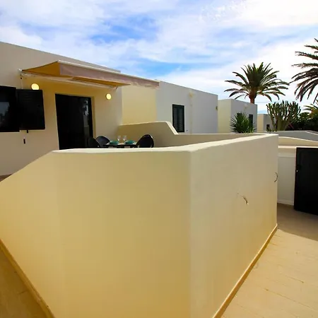 Blue In Apartment Costa Teguise